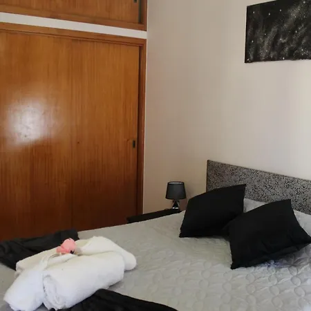5j Panorama - Casas & Papeis * Armacao de Pera