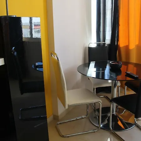 5j Panorama - Casas & Papeis Armacao de Pera